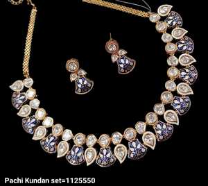 Dernier rond élégant Kundan indien fantaisie traditionnel ton or Kundan perle collier ras du cou ensemble avec correspondant ensemble de boucles d'oreilles femmes - Product Image 2