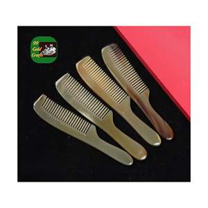 FOURNISSEUR VIETNAMIEN CORNE DE BUFFALO NATUREL PEIGNE À CHEVEUX CONCEPTION DE DENTS DURABLES EXPORTATION EN GROS PERSONNALISÉE EN BOÎTE DU VIETNAM - Product Image 4