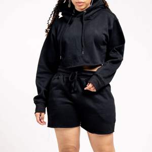 ชุดเสื้อครอปและกางเกงขาสั้นผ้าฟลีซสำหรับผู้หญิงทันสมัย-นุ่มสบายและเหมาะสำหรับใส่อยู่บ้านชุดลำลองหรือพักผ่อนในบ้าน - Product Image 6