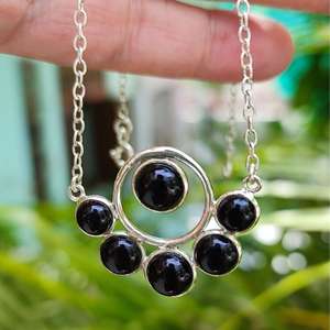 Collar Boho de Plata de Ley con Colgante de Ónix Negro Hecho a Mano, Geométrico, para Mujer, Regalo de Cumpleaños, Aniversario, Navidad - Product Image 5