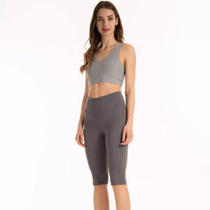 Conjunto de sujetador de pantalones cortos de Yoga de compresión transpirable para mujer, ropa deportiva elástica de secado rápido con corte en V Scrunch Back Fitness con forro de Spandex - Product Image 2