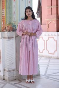 Robe imprimée à rayures en coton indien à la main pour femmes, tenue de fête d'été pour femmes, style bohème, robe cadeau de mariée personnalisée en solde. - Product Image 2