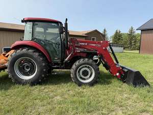 Tractor IH Farmall 75C 4WD 2021 con Caja de Cambios y Bomba - Alta Productividad para Trabajos Agrícolas y de Mantenimiento de Propiedades - Product Image 6