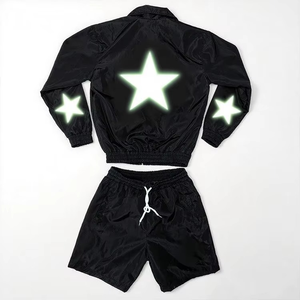 Conjunto de pantalones cortos cortavientos unisex personalizados al por mayor para hombre, ropa de jogging para hombre corta personalizada de nailon y poliéster de color - Product Image 4