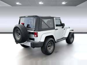 ราคาถูก! รถจี๊ปแรงเลอร์ ซาฮาร่า ปี 2011 ขับเคลื่อน 4 ล้อ 2 ประตู รุ่น 4.X.4 SUV รถส่วนตัว - Product Image 4