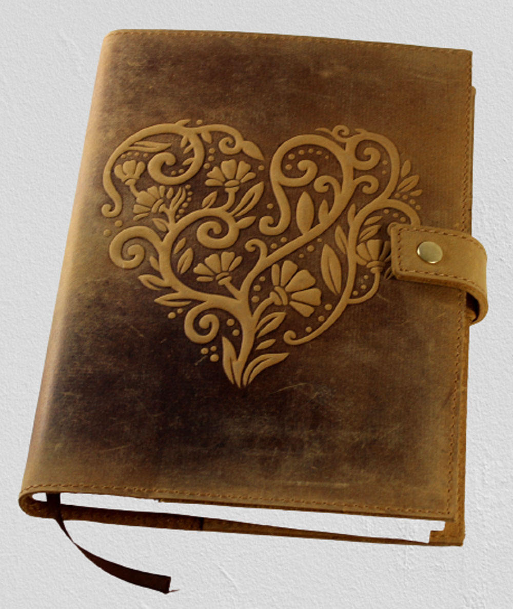 สีน้ำตาล