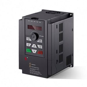 Convertidor de Frecuencia de 7.5KW 11KW Trifásico de 380V 2.2KW Fabricado Directamente en China para Aplicaciones de Maquinaria Modular - Product Image 1
