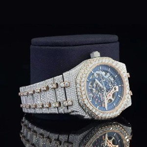 Montre en diamant glacé de qualité supérieure pour hommes Moissanite Hip Hop bijoux à la mode pour hommes disponibles à un prix abordable - Product Image 2