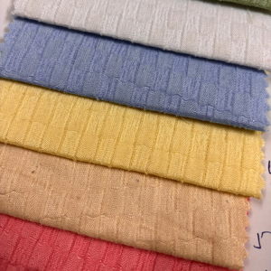 Tela de algodón polivinílico INOVA 56 versátil para la fabricación de camisas, ropa informal para exportación - Product Image 5