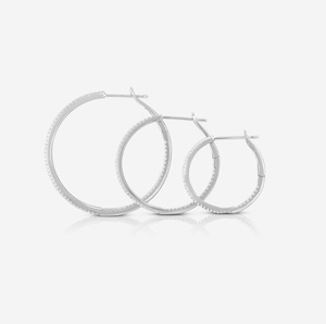 Nâng cấp phong cách của bạn với 925 Sterling Bạc 20mm Pave Vòng Hoops Bông tai moissanite kim cương Mini Huggie Hoops Bông tai cho cô ấy - Product Image 4