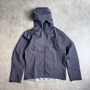 Sweats à capuche coupe-vent en nylon et polyester légers à la mode personnalisés coupe-vent de randonnée en plein air vestes coupe-vent pour hommes - Product Image 5