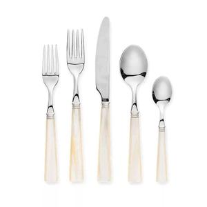 Ensemble de 5 couverts en acier miroir avec poignées blanches écologiques Couverts de luxe au design américain pour les repas Occasions spéciales - Product Image 4