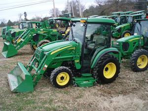 Tractor Agrícola Usado de Alemania, 230HP, 150kg, con Motor y Caja de Cambios - Product Image 3