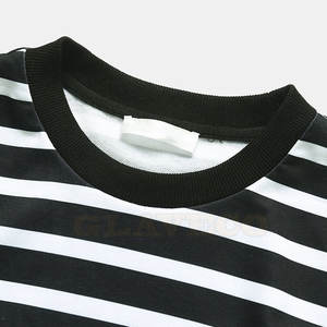 Sweat-shirts en molleton de coton mélangé uni pour homme - Léger, de haute qualité, couleurs et logo personnalisables, prix avantageux - Product Image 3