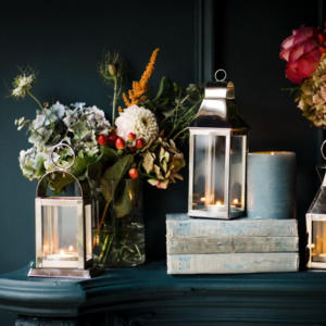 Faroles de Vela Cuadrados Hechos a Mano de Acero Inoxidable Plateado, Diseño Simple y Moderno para Decoración del Hogar, Mesa o Colgar al Aire Libre, 2025 - Product Image 3