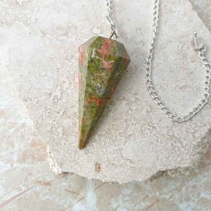 ลูกตุ้มขัดเงา unakite ทำด้วยมือสำหรับฝึกบำบัดทางจิตวิญญาณ - Product Image 1