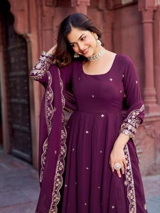 Vestidos de mujer Traje Ropa de fiesta Venta al por mayor Colección India Hilo delantero y trasero con Secuencia Trabajo Secado rápido Todas las estaciones - Product Image 5