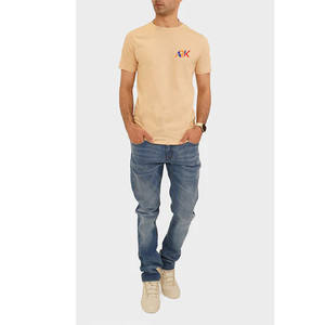 Créez votre propre logo sur un t-shirt pour homme, col rond, style streetwear et décontracté, nouveau design. - Product Image 1