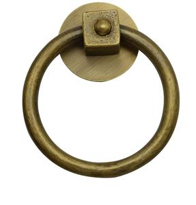 Aldaba de puerta con forma de anillo de lujo nórdico, aldaba de puerta antioxidante antirrobo, accesorios de puerta de Metal antiguo con acabado plateado - Product Image 4