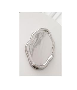 Bandeja de servicio de metal con diseños florales hechos a mano para eventos de lujo hoteles de alta gama y experiencias gastronómicas Premium - Product Image 5