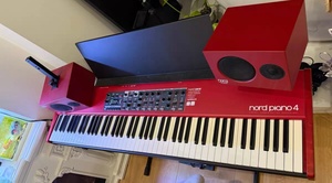 Oferta de Venta: Piano Digital Nord Stage 5 de 88 Teclas con Acción de Martillo Contrapesado, Soporte, Taburete, Auriculares y Pedal - Product Image 2