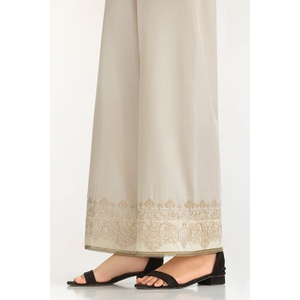 Pantalon large décontracté beige IUSTTR-42002 brodé motif pelouse, taille haute, en toile respirante, ajustable, avec décoration motif animal - Product Image 1