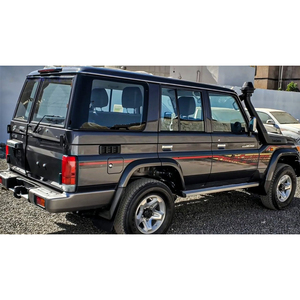 Usado To-yota La-nd Cruiser LX SUV de bajo kilometraje, excelente estado mecánico y listo para entrega inmediata - Product Image 4