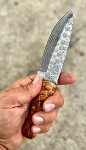 Couteau de chasse Damas personnalisé fait à la main forgé à la main lame en acier Damas gaine en cuir OEM pris en charge nouveau Design couteau de Cowboy - Product Image 2