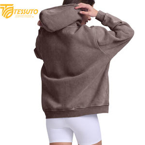 Vente en gros de sweats à capuche de haute qualité, couleur unie, avec impression de logo sur mesure, 100% coton, courts pour femmes - Product Image 2