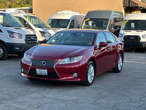 Lexus ES 300h d'occasion de 2013 - Product Image 4