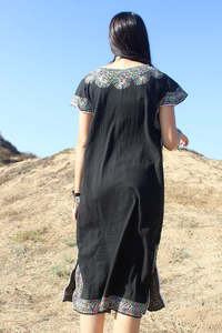 Nueva Túnica Bordada Turca Vintage con Cadena de Puntadas Arcoíris, 100% Algodón, Largo Té, Corte A, Verano, Talla Única - Product Image 2