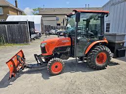 รถแทรกเตอร์ฟาร์ม Kubota B2650 50 แรงม้า ขับเคลื่อน 4 ล้อ มือสอง/ใหม่ พร้อมปั๊มเกียร์บ็อกซ์และลูกปืน - Product Image 5