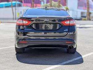 2015 Ford Fusion SE - Product Image 2