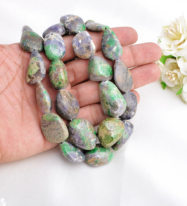 Tsavorita Mística, Piedras Preciosas Naturales Pulimentadas para la Elaboración de Joyería Fina - Product Image 4