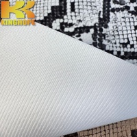 Tissu en cuir PVC PU gaufré souple et imperméable à imprimé personnalisé motif serpent pour sacs à main, bagages, canapés, chaussures KINGHOPE