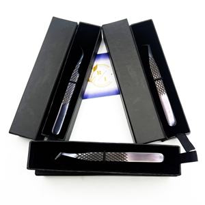 Pince à cils en acier inoxydable écologique avec bouts pointus Diamant Strong Grip Lash Extension Tool Plasma Black - Product Image 1
