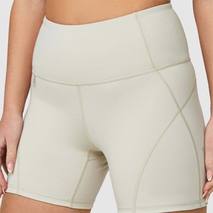 Pantalones cortos de correr de alto rendimiento para mujer Altitude 4 pulgadas-Tejido transpirable y de secado rápido-Ideal para trotar y hacer ejercicio - Product Image 3