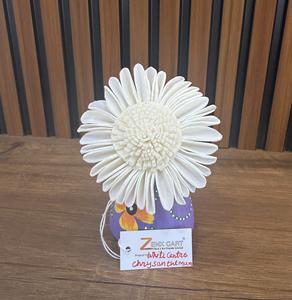 Difusor de Aromas Artesanal de Madera de Sola Blanca con Mecha de Algodón - Girasoles, Fragancia para el Hogar de Estilo Europeo, Regalo para el Día de la Madre y Regreso a Clases - Product Image 1