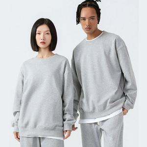 Sweat-shirt Premium pour homme doux, durable et confortable pour tous les jours et vêtements de sport - Product Image 1