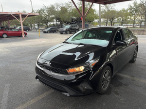 K-i-a F-o-r-t-e L-X-S F-W-D 2024 - Product Image 2