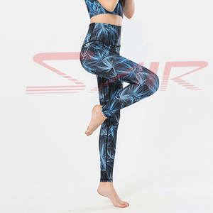 Leggings d'entraînement personnalisés 100% coton de haute qualité pour femmes vêtements de sublimation en gros avec logo à la taille - Product Image 3