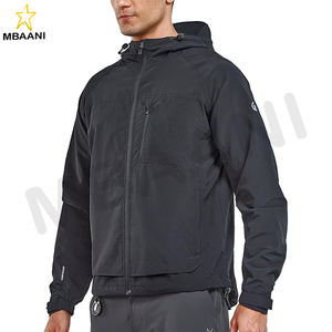 เสื้อแจ็คเก็ตกันลมผู้ชาย น้ำหนักเบา มีฮู้ด กันลม มีกระเป๋าซิป เหมาะสำหรับเดินป่า กิจกรรมกลางแจ้ง กันน้ำ - Product Image 1