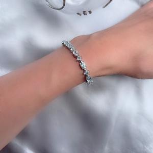 Pulsera de Tenis Clásica y Moderna para Mujer, Plata de Ley 925, Gema de Topacio Azul, Joyería Hecha a Mano, Chapada en Rodio y Oro - Product Image 3