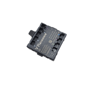 Unità di Controllo Porta Passeggero Destra Mercedes Classe A (W176) A1669000618 (12>18) - Product Image 3
