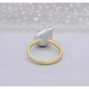 Bague de fiançailles solitaire en diamant de laboratoire avec diamant taille poire certifié IGI, alliance pour femme - Product Image 4