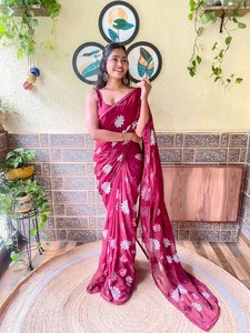 ผ้าสารี Georgette สวยงามพร้อมลําดับหลากสี ทํางานพร้อมขอบลูกไม้ลําดับ ผ้าสารีชุดแต่งงาน ผ้าสารีปาร์ตี้ - Product Image 5