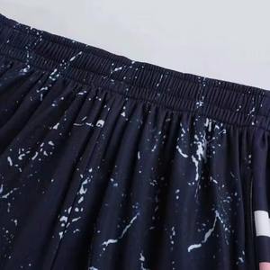 Uniforme de basket-ball en polyester de qualité supérieure, uniforme de sport de haute qualité, uniforme de basket-ball sur mesure de nouvelle conception pour hommes, service OEM - Product Image 5