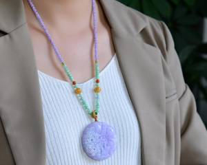 Collar con colgante de paisaje de figura de jadeíta púrpura para mujer, Plata de Ley 925, chapado en oro de 14K, joyería tallada a mano, regalo para ella - Product Image 2