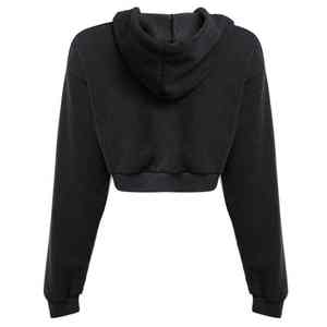 Haut à capuche court personnalisé pour femmes, conçu pour un streetwear élégant, offrant confort, chaleur et une coupe moderne. - Product Image 6