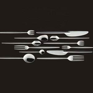 Ensemble de service à salade en acier inoxydable de haute qualité avec poignée au look royal unique Couverts de luxe pour restaurant, mariage ou usage domestique - Product Image 4